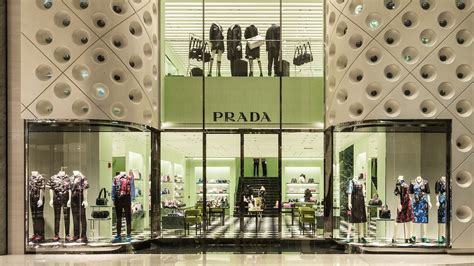 prada negozi interattivi|prada store locations.